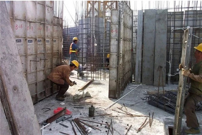 塑鑫旺中空塑料建筑模板 綠色環(huán)保新型材，助力工程項(xiàng)目降成本